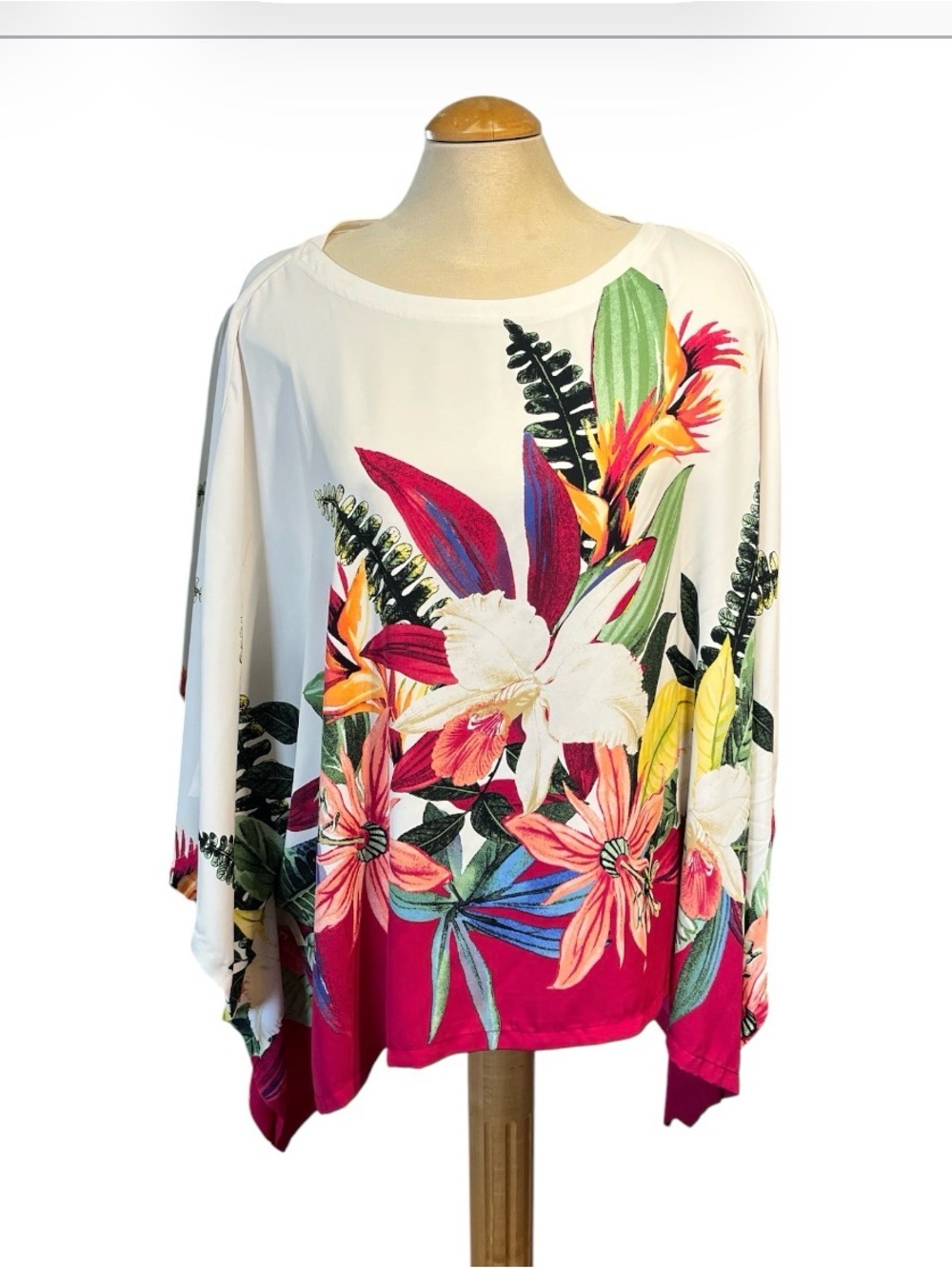 CHICO'S FLOWY Floral Print Shawl Poncho Caftan Size Large/XL VERY Roomy Curvy